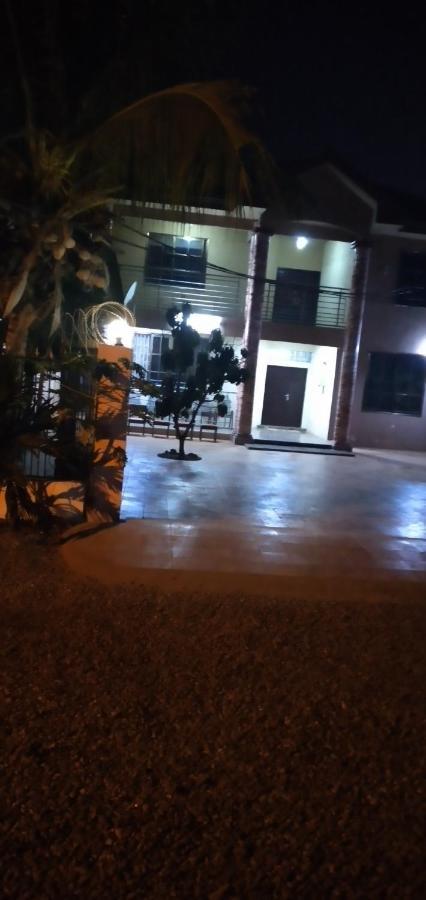 Fresh Air Lodge Sakumono المظهر الخارجي الصورة